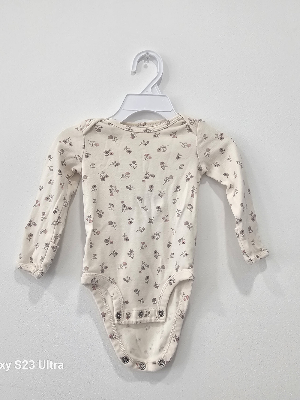 Carter's Cream Floral Long-Sleeve One-Piece Bodysuit